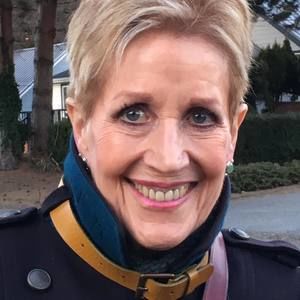 Meet your Posher, Valerie